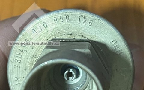 Tlakový spínač klimatizace VW, 1J0959126