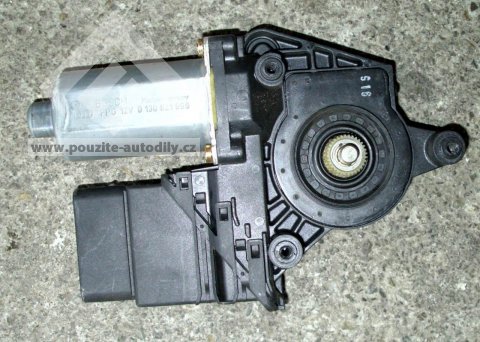 Motor stahování okna vpravo vzadu VW Passat B5 1J4959812C