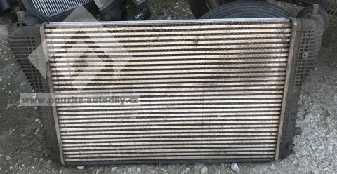 Intercooler 1K0145803 originál VW, chladič vzduchu