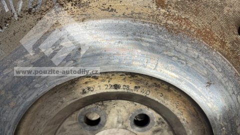 03D105333 spojka 1.2 HTP VW Polo 9N setrvačník, přítlačák