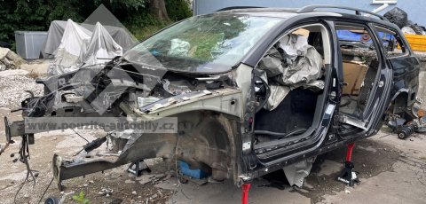 Zadní čtvrtka / levý zadní blatník 3AF809843 VW Passat B7 3A variant / combi