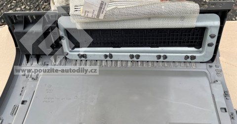 Panel airbagu do přístrojové desky vpravo VW T5 Multivan 7H5880323B / 7H5857056A / 7H5857127D