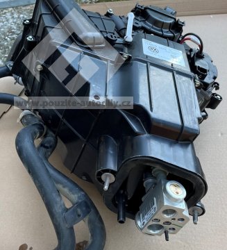 7LA816004C Skříň topení vzadu + ventilátor, regulátor, servomotorek, VW Transportér T6 15-23