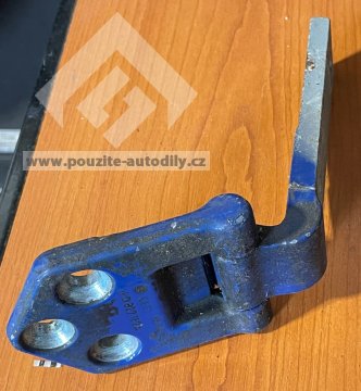 2K5827152A Závěs pravý zadních dveří Caddy 2K, 2C 04-15