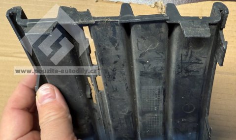 7E5853684 Mřížka předního nárazníku prava VW Transporter T6 16-