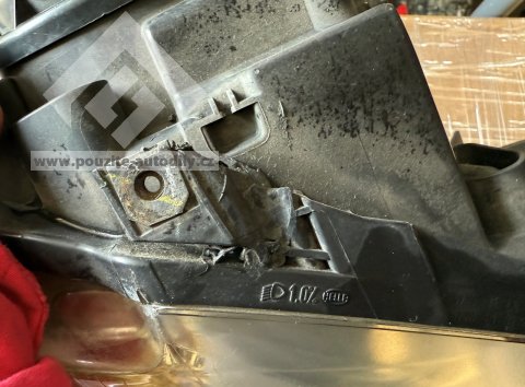 1K6941006P Světlomet přední halogenový vpravo VW Golf V