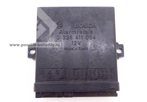 Řídící jednotka alarmu, relé Bosch 0335411054 VW LT / Audi B4 / MB W140