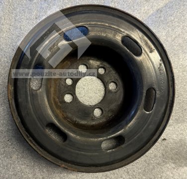 06A105255F Řemenice klikového hřídele 1.6 VW, Audi, Škoda, Seat