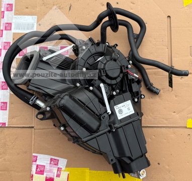 7LA816004E Skříň topení vzadu + ventilátor, regulátor, servomotorek, VW Transportér T6 15-23