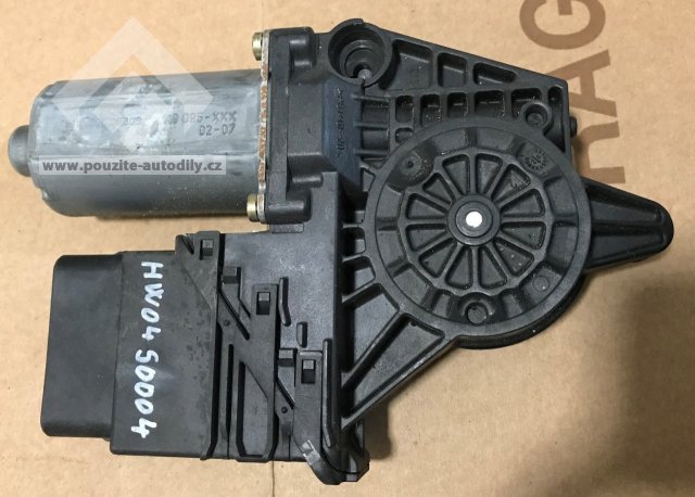 Motor stahování okna vlevo vzadu 1C0959811 VW Passat B5