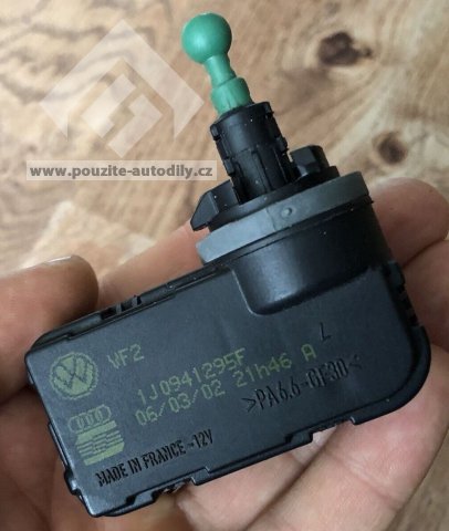 Motorek pro nastavení dosahu světel 1J0941295F VW Polo 6R