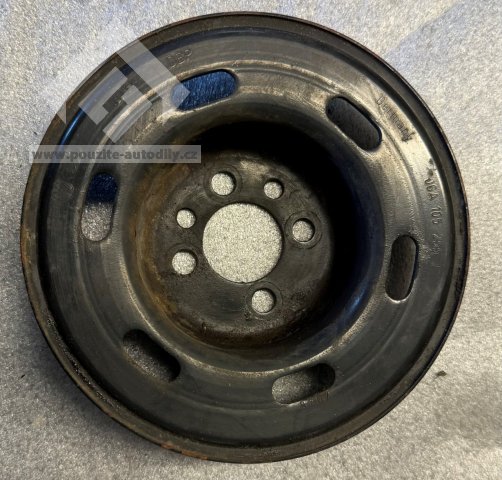 06A105255F Řemenice klikového hřídele 1.6 VW, Audi, Škoda, Seat